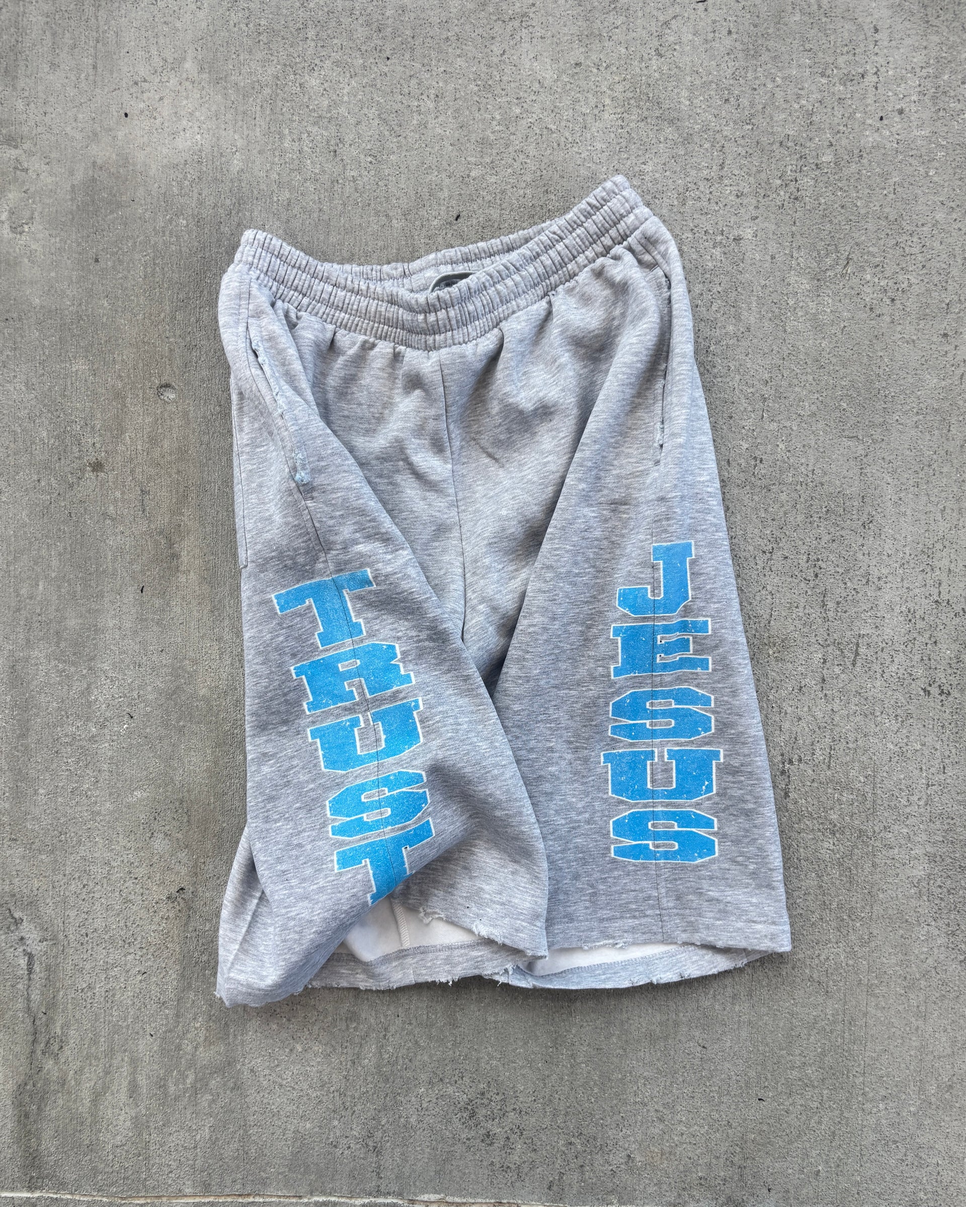 Trust Jesus Baggy Sweatshorts Gray